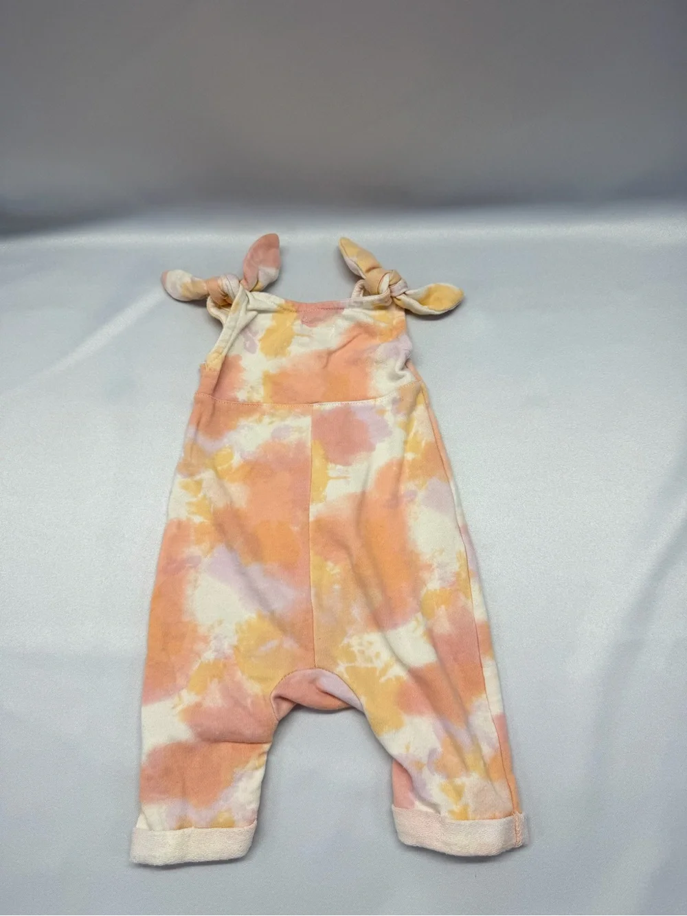 Grayson Mini Girls’ Tie‑Dye Romper | Pastel | GUC | 0–3M